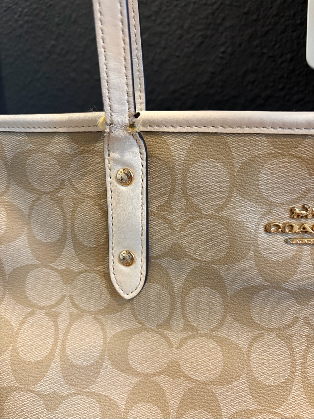 Coach Tan Signature Canvas Tote with Cream Trim khaki tote bag authentic USED - Picture 4 of 15